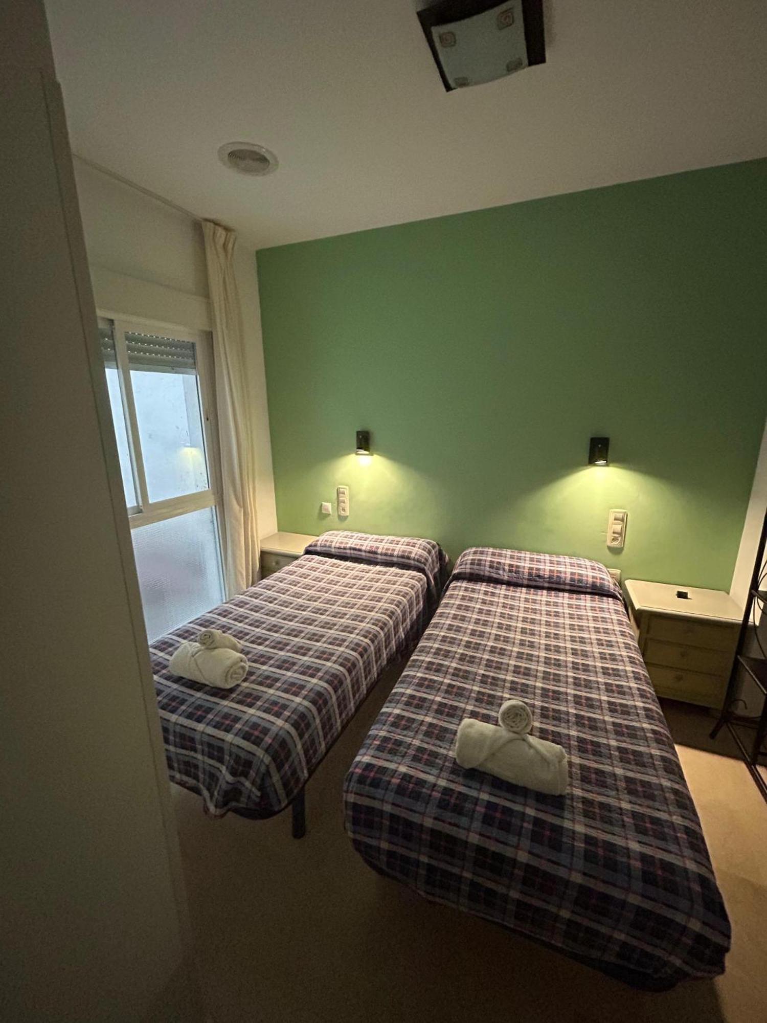 Hostal El Olivo Гранада Екстериор снимка