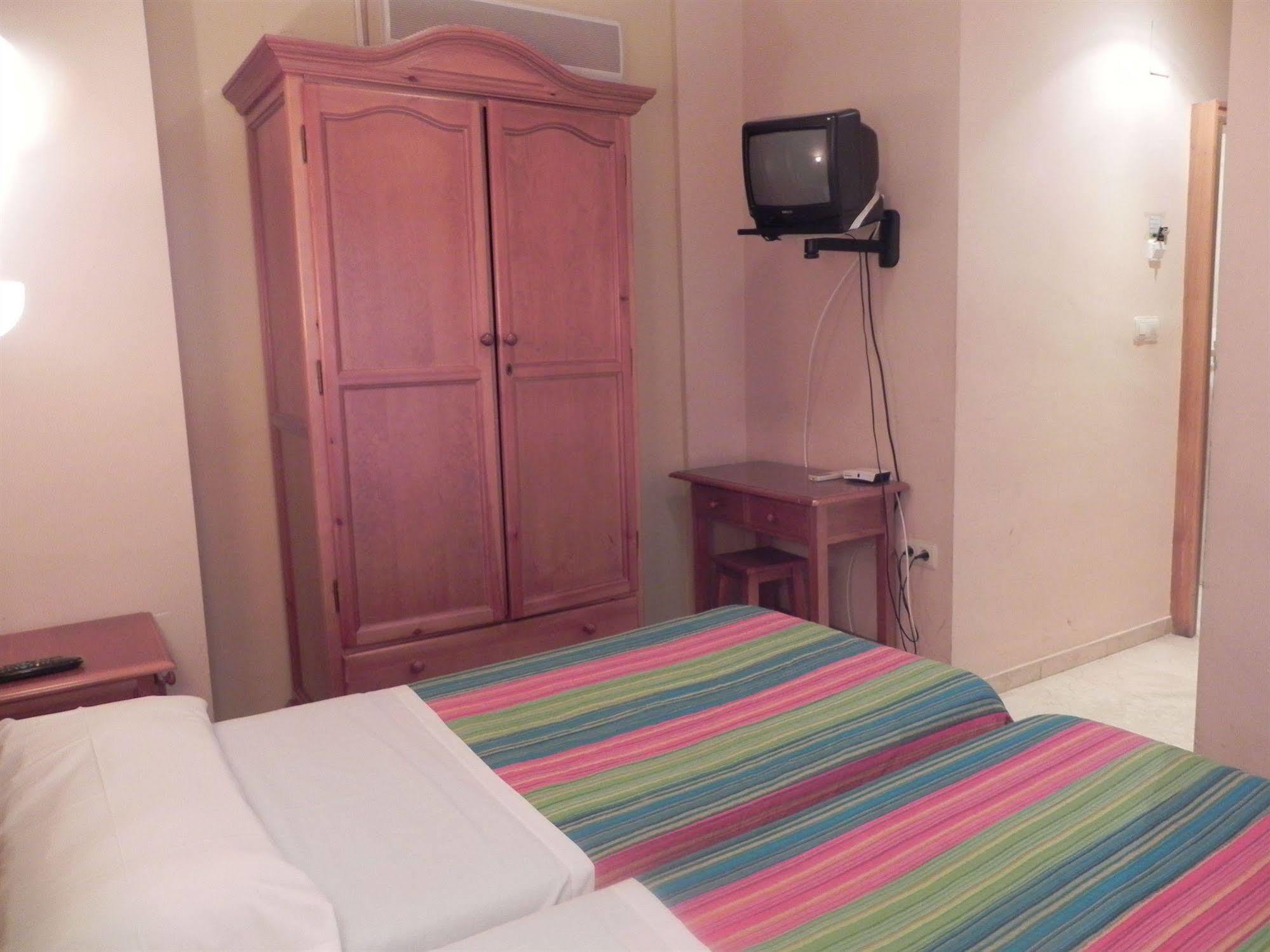 Hostal El Olivo Гранада Екстериор снимка